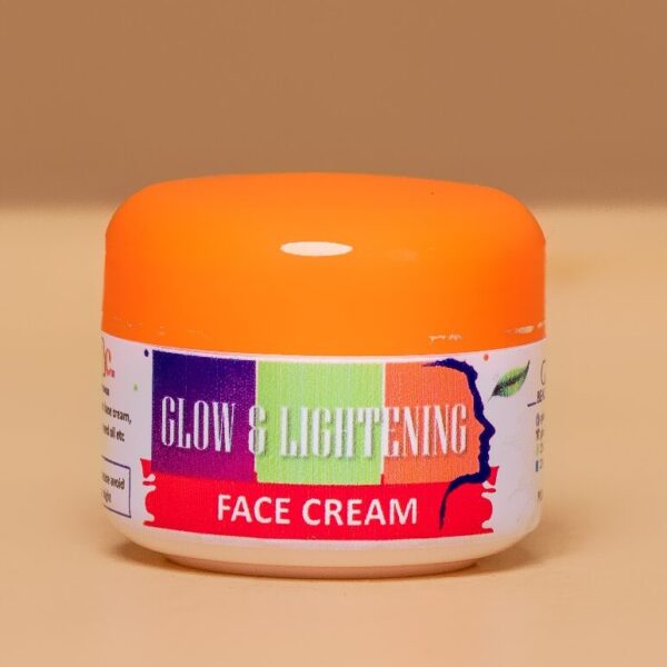 GLOW-LIGHTENING-FACE-CREAM-e1629303385140.jpg