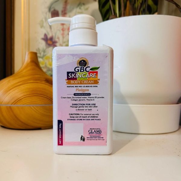 PLATINUM AGELESS WHITENING BODY CREAM